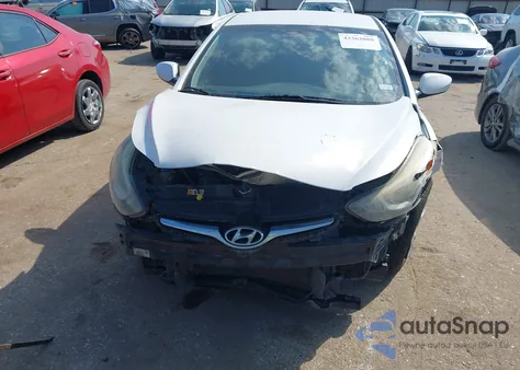 2016 Hyundai Elantra Se из США, поврежденный, VIN 5NPDH4AE7GH753453